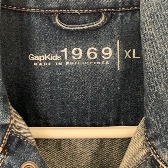 Jeans - Picture 2 of 3